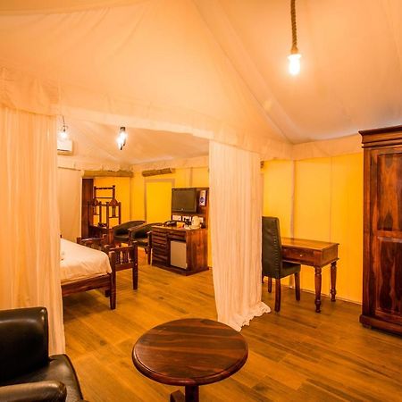 Hotel Millennium Park Panchgani Dış mekan fotoğraf